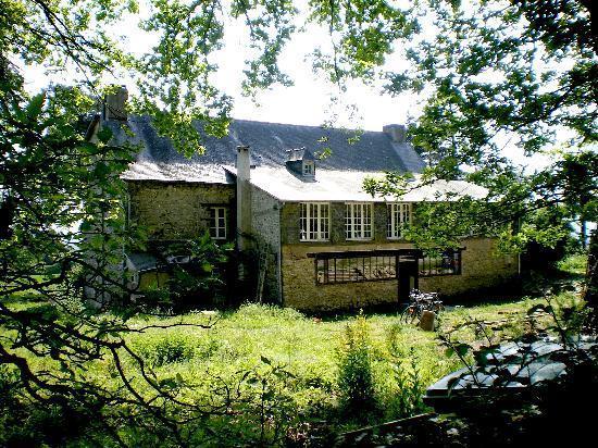 Hotel Manoir Du Tertre Au Coeur De La Foret De Broceliande Paimpont Exterior foto