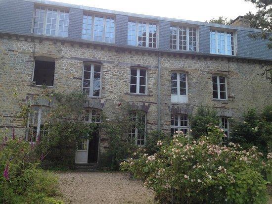 Hotel Manoir Du Tertre Au Coeur De La Foret De Broceliande Paimpont Exterior foto