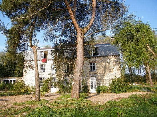 Hotel Manoir Du Tertre Au Coeur De La Foret De Broceliande Paimpont Exterior foto